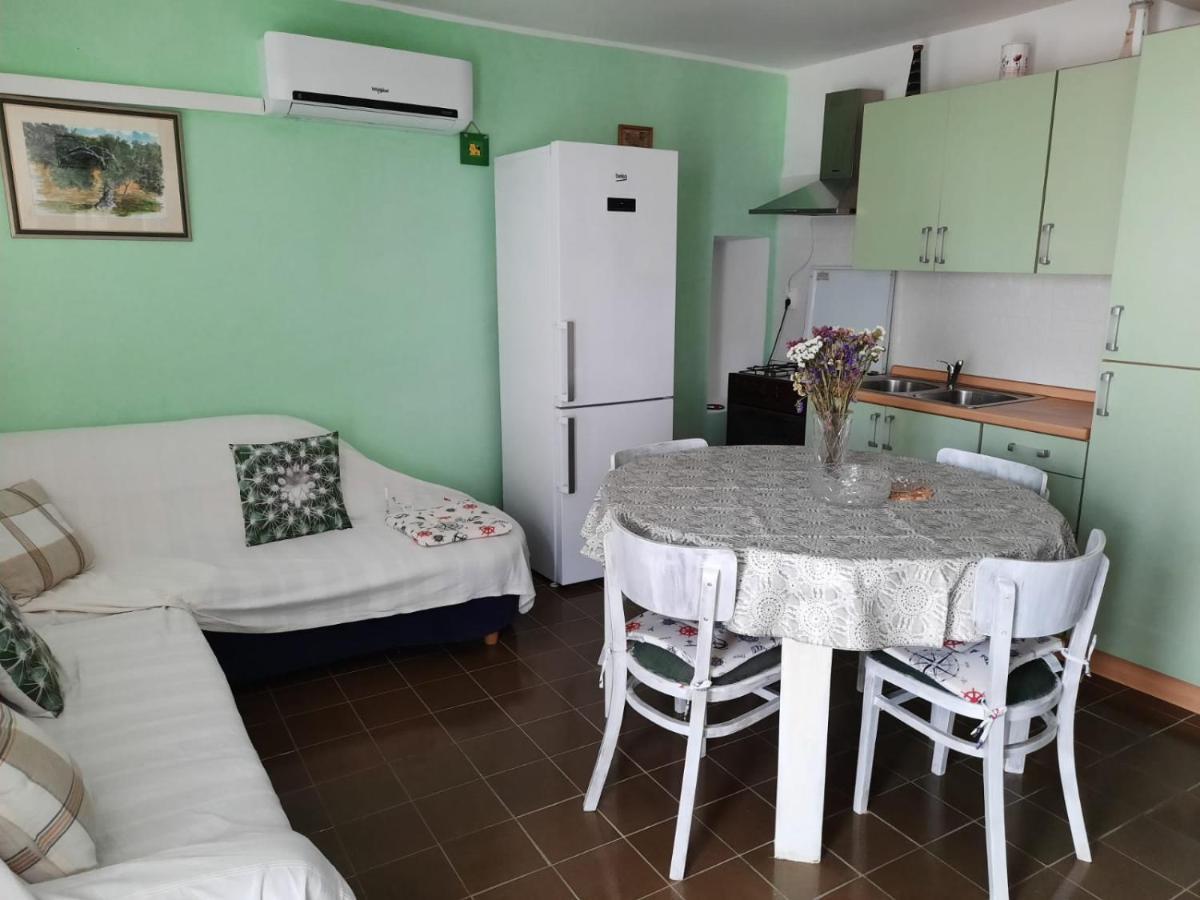 Apartment Baratula Murter Exterior photo
